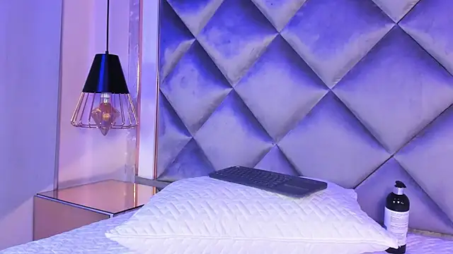 ammy durand online show from January 2025 10:12:01 PM