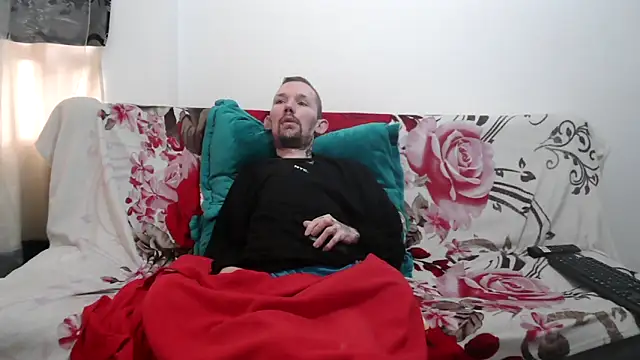 Sophia and Thomas online show from May 2026 09:42:02 PM