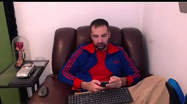 Leo 1617 online show from January 2025 04:30:02 PM