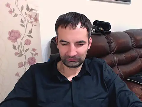 Leo 1617 online show from November 2025 09:32:02 AM