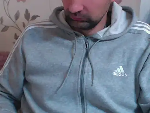 Leo 1617 online show from February 2026 04:37:02 PM