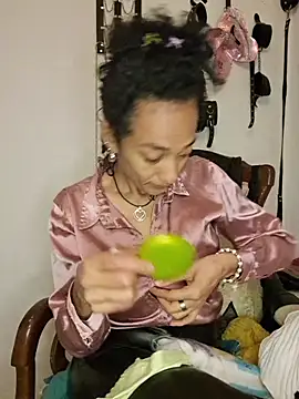 SamaraMartinez online show from April 2026 02:19:01 PM