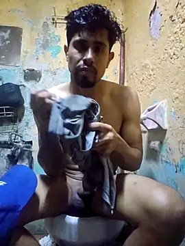 Snapshot of Menpolla_hot chatting on November 2025 05:49:01 AM Menpolla hot online show from November 2025 05:49:01 AM