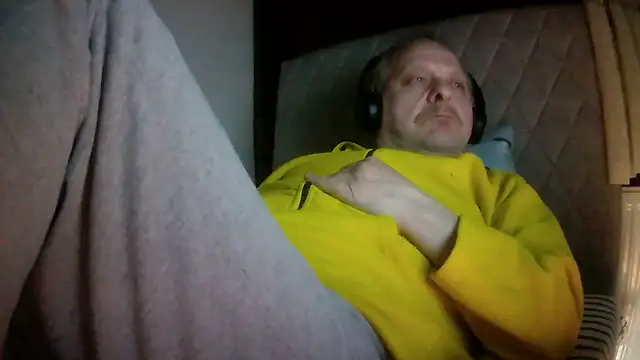 amylrmm1903 online show from May 2026 10:07:01 PM
