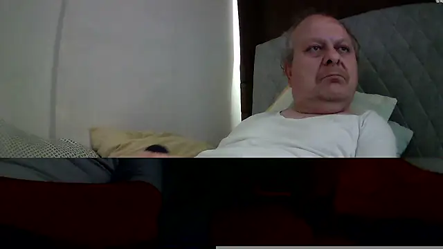 amylrmm1903 online show from May 2026 10:42:02 AM