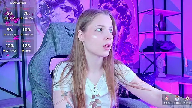 CuteMousee online show from February 2026 12:01:02 PM