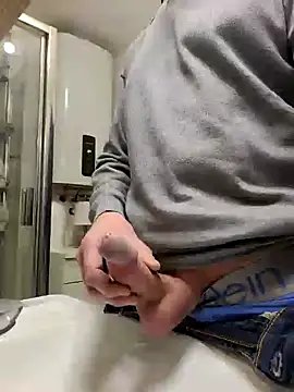 Snapshot of Veinedur chatting on December 2024 06:53:02 PM Veinedur online show from December 2024 06:53:02 PM