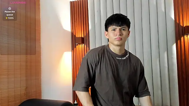 Snapshot of Ryo_kush chatting on May 2026 12:32:01 PM Ryo kush online show from May 2026 12:32:01 PM