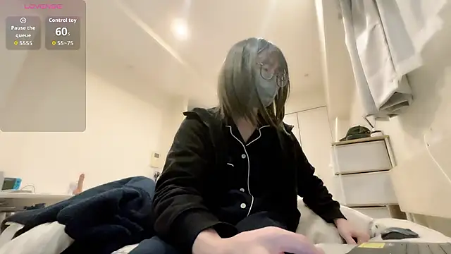 Snapshot of mel__mel chatting on December 2025 03:41:01 PM mel mel online show from December 2025 03:41:01 PM