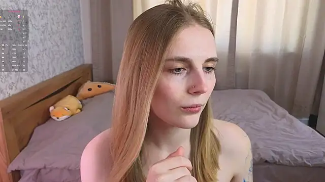 HalieCross online show from February 2025 09:31:01 AM