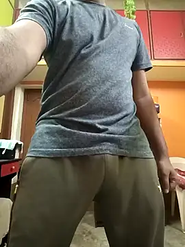 Snapshot of RohanBig chatting on December 2024 06:15:01 PM RohanBig online show from December 2024 06:15:01 PM