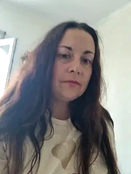 Snapshot of SelieAlMio chatting on April 2026 11:37:01 AM SelieAlMio online show from April 2026 11:37:01 AM