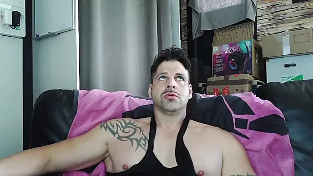 XxBigboybandxX online show from March 2026 01:58:02 PM