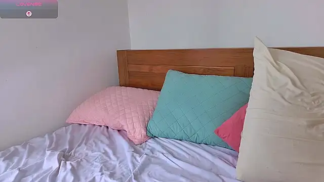 SashaStory online show from November 2025 07:29:01 AM