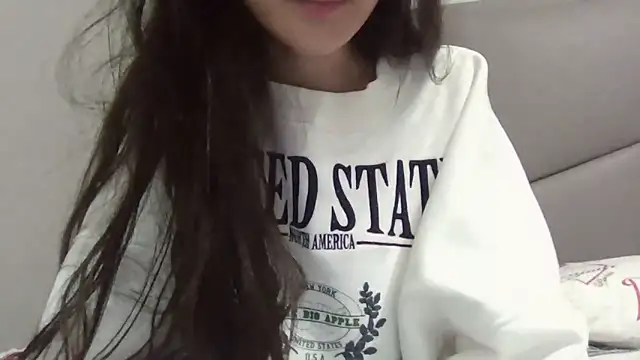 Snapshot of sweetiebunny22 chatting on September 2025 09:47:02 PM sweetiebunny22 online show from September 2025 09:47:02 PM