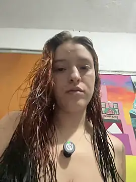 Ginger Foxy online show from April 2026 06:46:01 PM