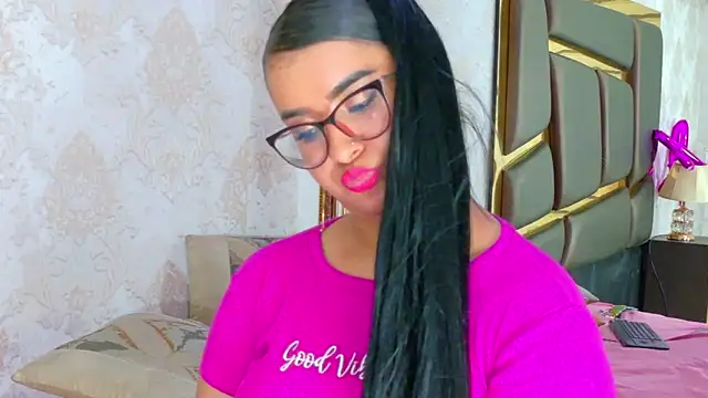 ZoehRoux online show from March 2025 10:54:02 AM