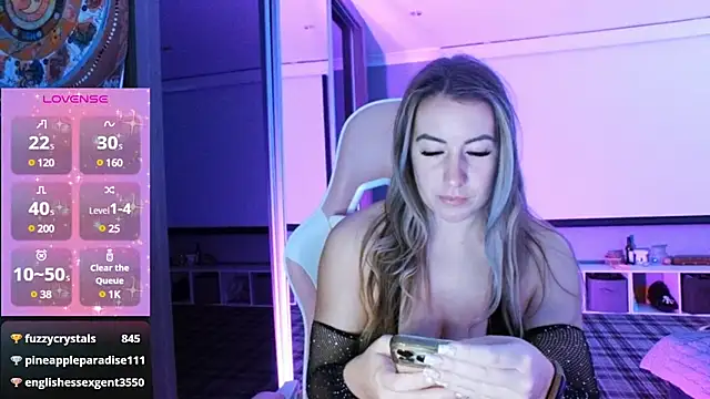 Snapshot of Daisydelicious chatting on March 2025 08:36:01 AM Daisydelicious online show from March 2025 08:36:01 AM