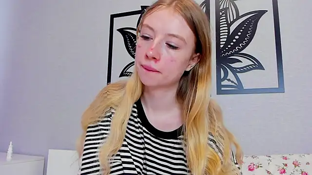 minidivaa  online show from February 2025 01:16:01 PM