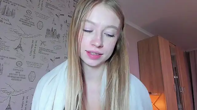 minidivaa  online show from October 2025 09:13:02 PM