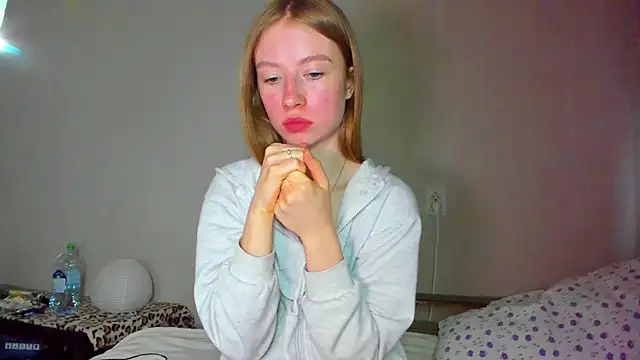 minidivaa  online show from May 2026 04:15:01 PM