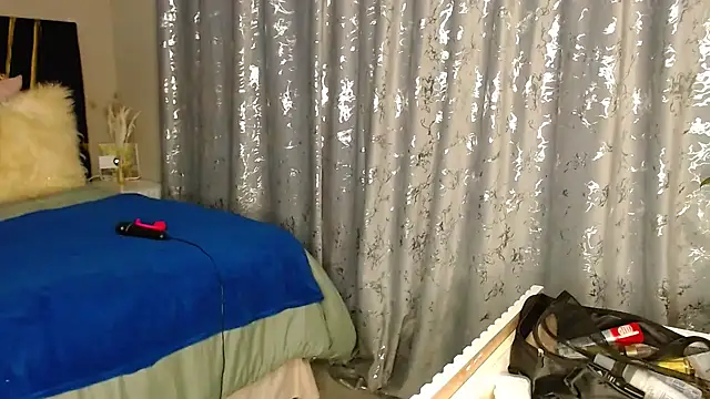 MissBigNipples online show from May 2026 03:14:01 AM