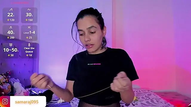 samara jonness online show from December 2025 04:00:02 AM