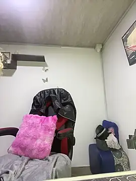 alicev kitty online show from May 2026 12:46:02 PM