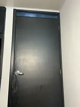 Isa smeraldy online show from March 2026 05:09:02 PM