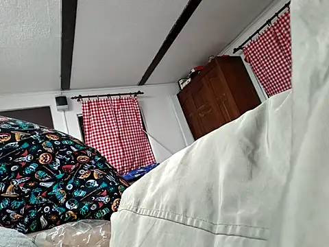 brbrrbrbrb online show from February 2026 02:04:02 PM