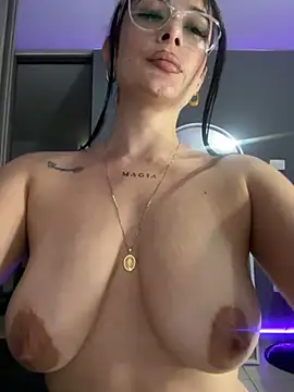 Snapshot of Libia_James chatting on January 2025 01:41:01 AM Libia James online show from January 2025 01:41:01 AM