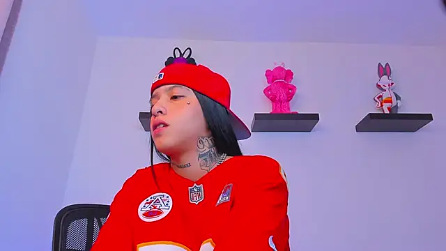 Gangster Girl online show from March 2025 03:22:01 AM