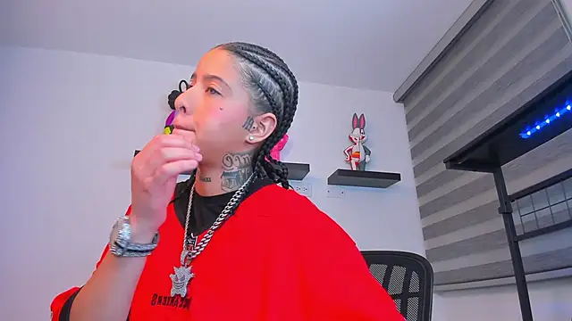 Gangster Girl online show from December 2025 04:44:02 AM