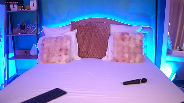 RaisaVawn online show from July 2026 05:36:01 AM