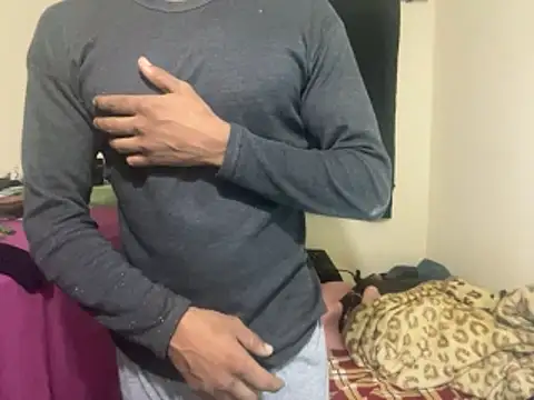 GaaTto online show from November 2025 06:03:02 PM