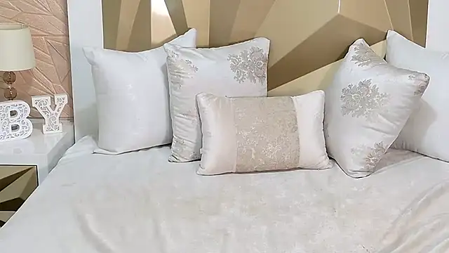 Snapshot of PassionMacoll chatting on November 2025 08:20:01 PM PassionMacoll online show from November 2025 08:20:01 PM