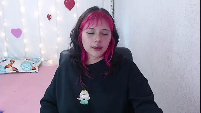 mixie cute online show from February 2025 10:58:01 PM