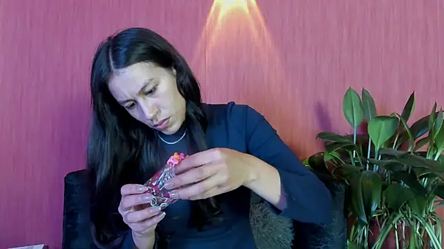 EmiGomez  online show from March 2026 01:39:02 PM