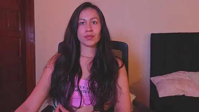 EmiGomez  online show from July 2026 04:31:02 PM