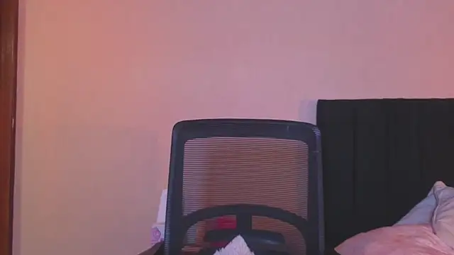 EmiGomez  online show from July 2026 05:10:02 AM