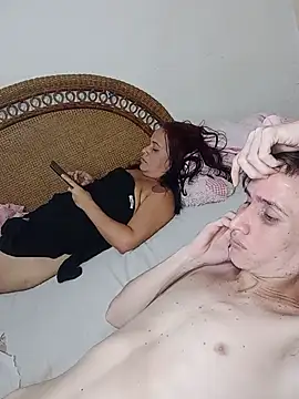 Milfvalesk online show from January 2025 11:01:02 PM