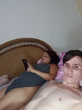 Milfvalesk online show from February 2025 01:33:01 AM