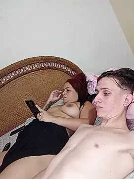 Milfvalesk online show from March 2025 05:41:02 AM