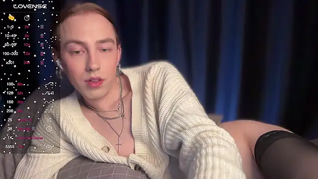 Avril Pearly  online show from January 2025 10:03:01 PM