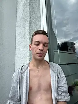 nickdtr online show from June 2026 10:52:01 AM