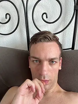 nickdtr online show from July 2026 08:31:02 AM