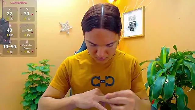 Snapshot of aslyhernandez_7 chatting on March 2025 03:36:02 PM aslyhernandez 7 online show from March 2025 03:36:02 PM