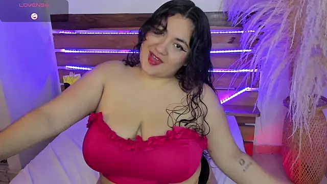 nadine russo online show from February 2026 11:16:02 PM