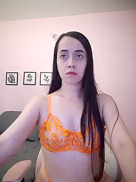 sophie pazz online show from June 2026 12:58:02 PM