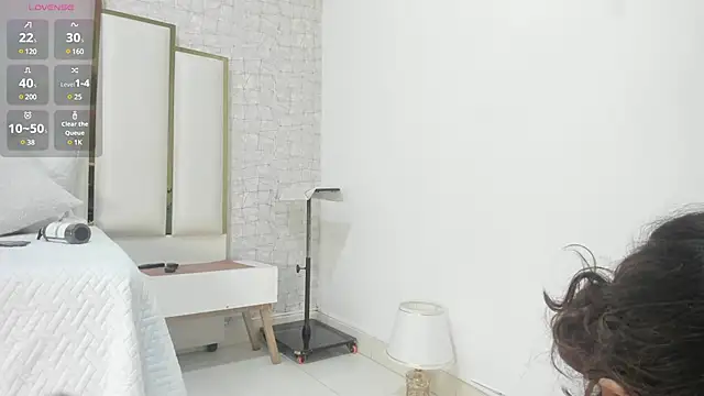 Victoriaa millers online show from March 2025 03:25:01 AM